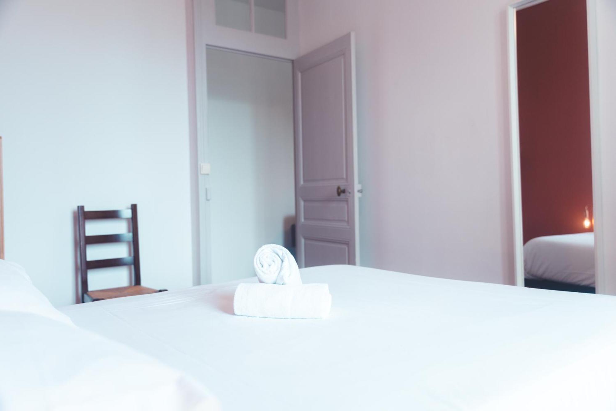 Le Ronsardien - Appartement Calme Et Confortable Тур Екстер'єр фото
